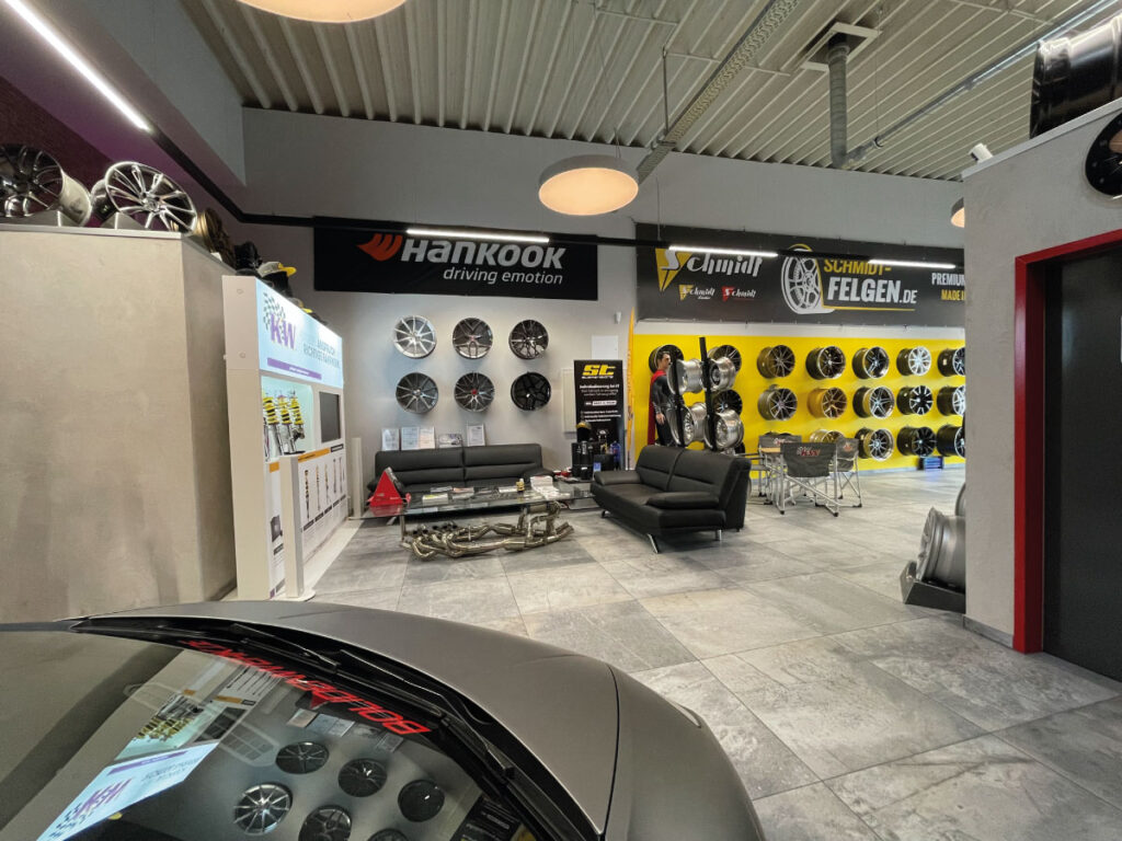 Showroom
